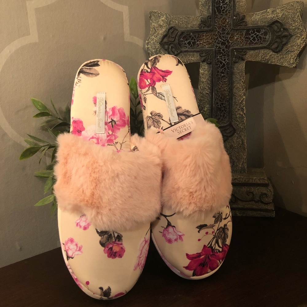 Victoria’s Secret floral slippers